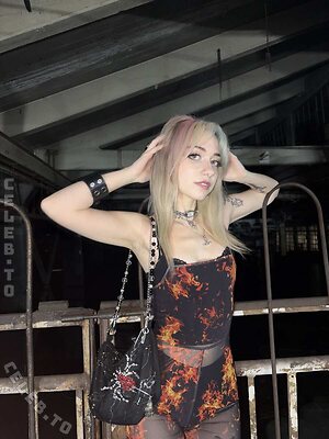 iluvmeww Nude Leaked Photo #44