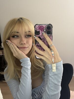 iluvmeww leaked photo #111