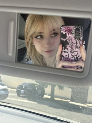 iluvmeww leaked photo #122