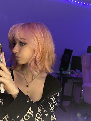 iluvmeww leaked photo #281