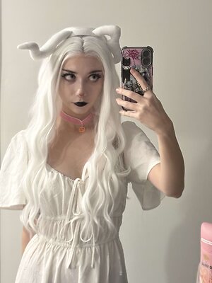 iluvmeww leaked photo #396