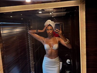 Imaan Hammam leaked photo #9