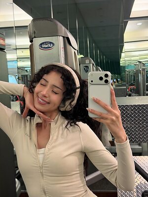 Imane Anys leaked photo #4