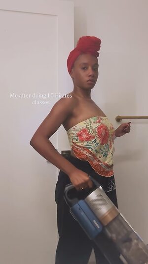 Imani Hakim leaked photo #3