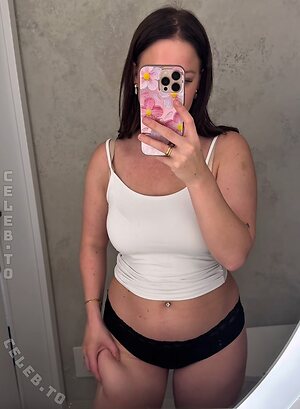 Iman.Sophiee Nude Leaked Photo #2