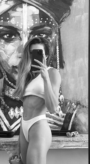 Imke Salander Nude Leaked Photo #31