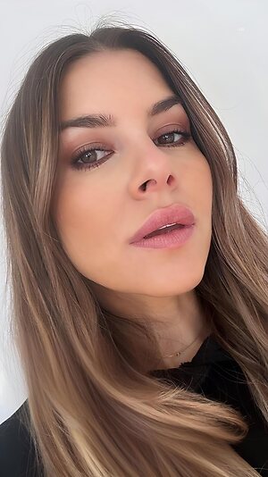 Imogen Thomas