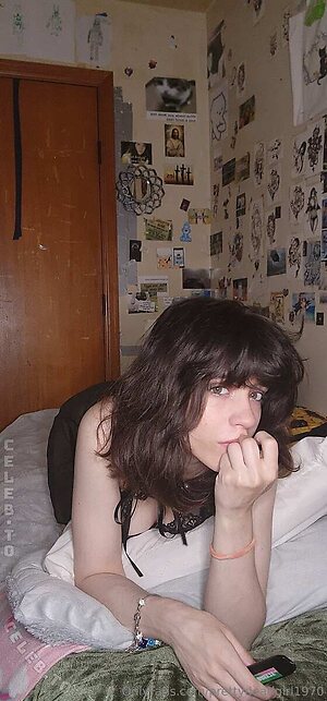 imprettydeadgirl photo