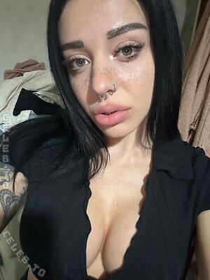 ImViolet Nude Leaked Photo #12