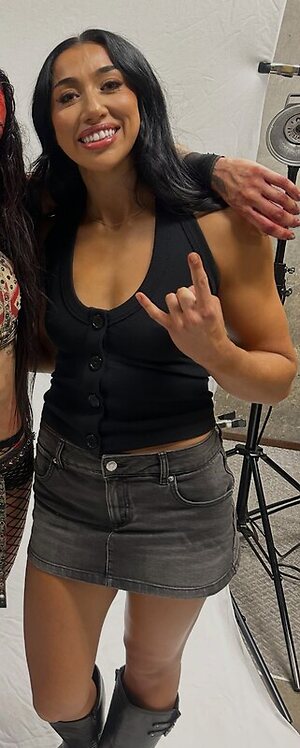 Indi Hartwell leaked photo #15