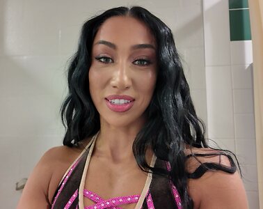 Indi Hartwell leaked photo #44
