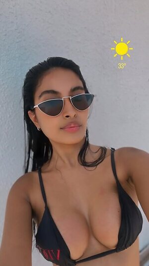 India Do Sul leaked photo #12