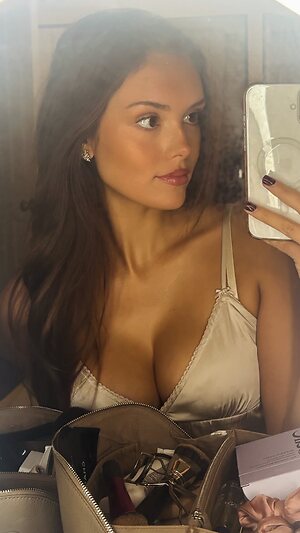 India Grace Halsell leaked photo #2