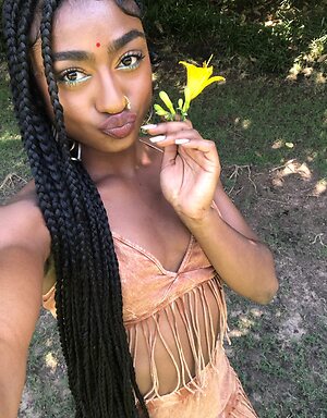 India Jenee leaked photo #5