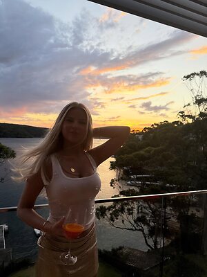 indiiveale leaked photo #3