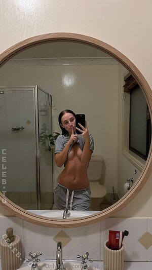 Indy rae Nude Leaked Photo #51