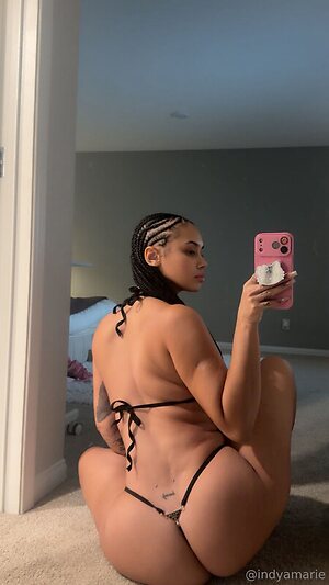 Indyamarie leaked photo #18