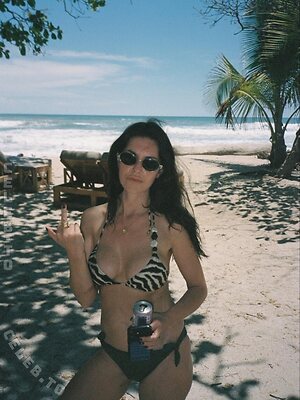 Ines Anioli Nude Leaked Photo #17