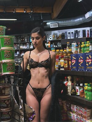 Ines Trocchia leaked photo #12