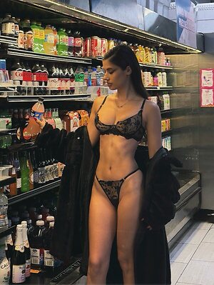 Ines Trocchia leaked photo #17