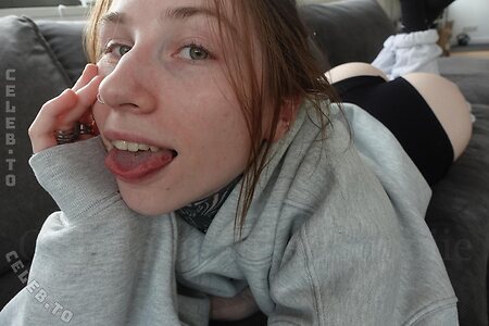 InkedSophiie Nude Photos