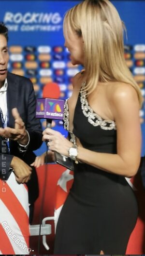 Inés Sainz Gallo Nude Leaked Photo #38