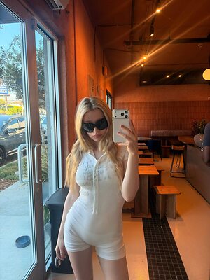 inst_rinna leaked photo #7