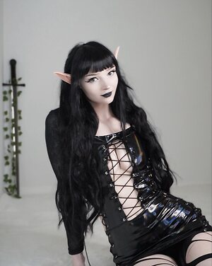 intuitive_elf1 Nude Leaked Photo #3