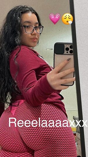 iokalissa Nude Leaked Photo #2
