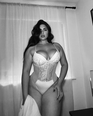 Irenadrezi Nude Leaked Photo #27