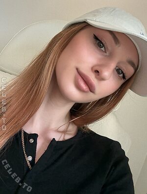 Irina Fox Nude Leaked Photo #6