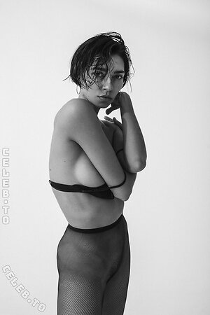 Irina Lozovaya Nude Photos