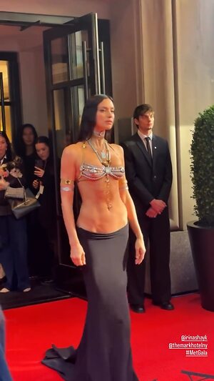 Irina Shayk Hot leaked photo #36