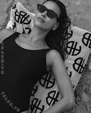 Irina Shayk Nude Leaked Photo #16