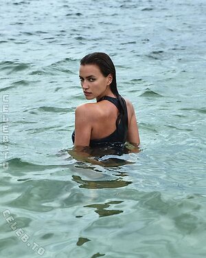 Irina Shayk Nude Leaked Photo #23