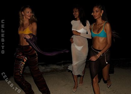 Irina Shayk Nude Leaked Photo #141