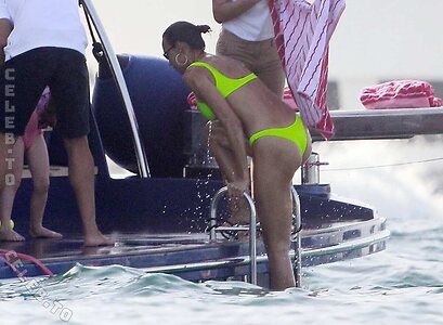 Irina Shayk photo