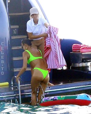 Irina Shayk photo