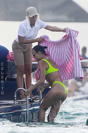 Irina Shayk photo
