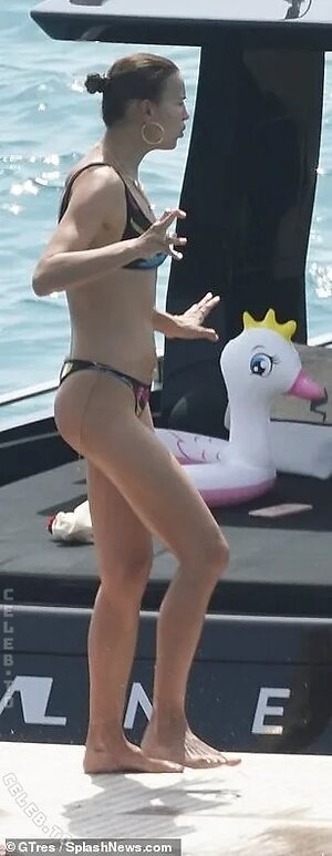 Irina Shayk photo