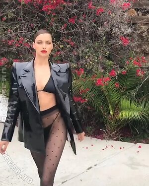 Irina Shayk photo