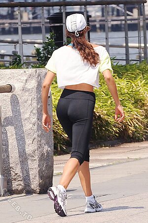Irina Shayk photo