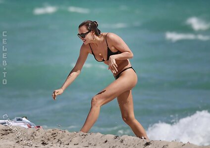 Irina Shayk photo
