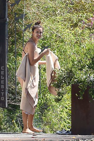 Irina Shayk photo