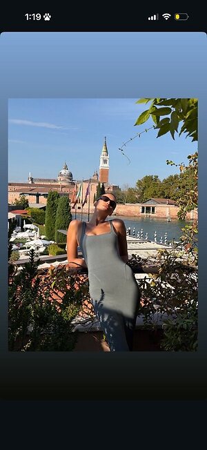 Irina Shayk leaked photo #888