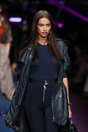 Irina Shayk Nude Leaked Photo #910