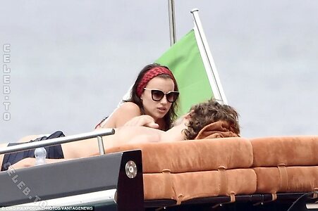 Irina Shayk leaked photo #967