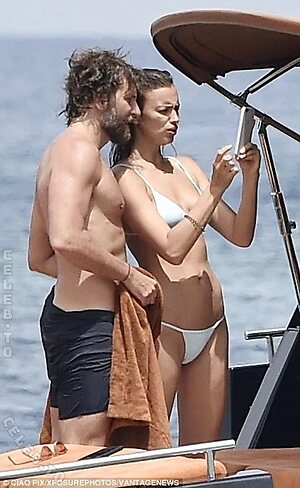 Irina Shayk leaked photo #976