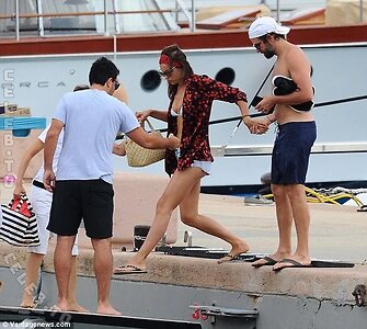 Irina Shayk leaked photo #1086