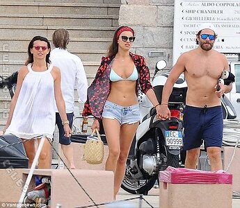 Irina Shayk leaked photo #1087